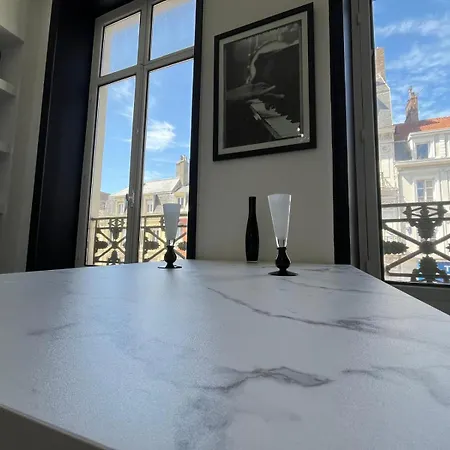 Au Repere Chic Avec Spa Lejlighed Boulogne-sur-Mer